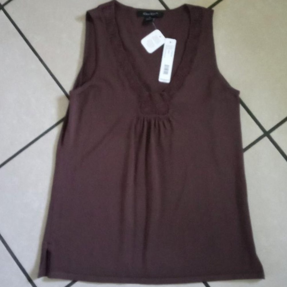 Cest City Sleeveless Sweater Size M